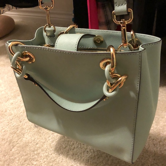 MK Totes - Picture 4 of 4